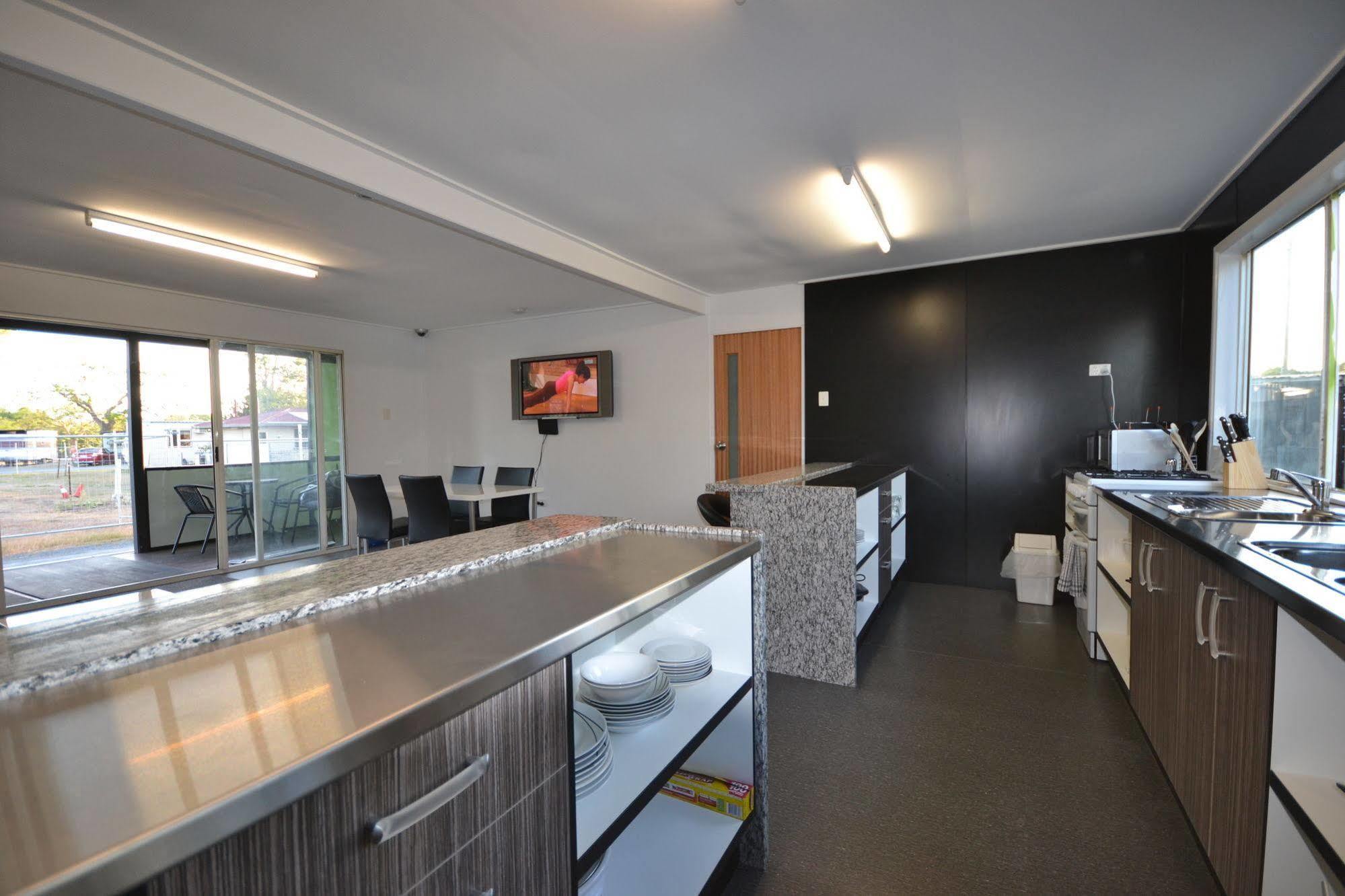 Mycow Accommodation Mackay Exterior photo